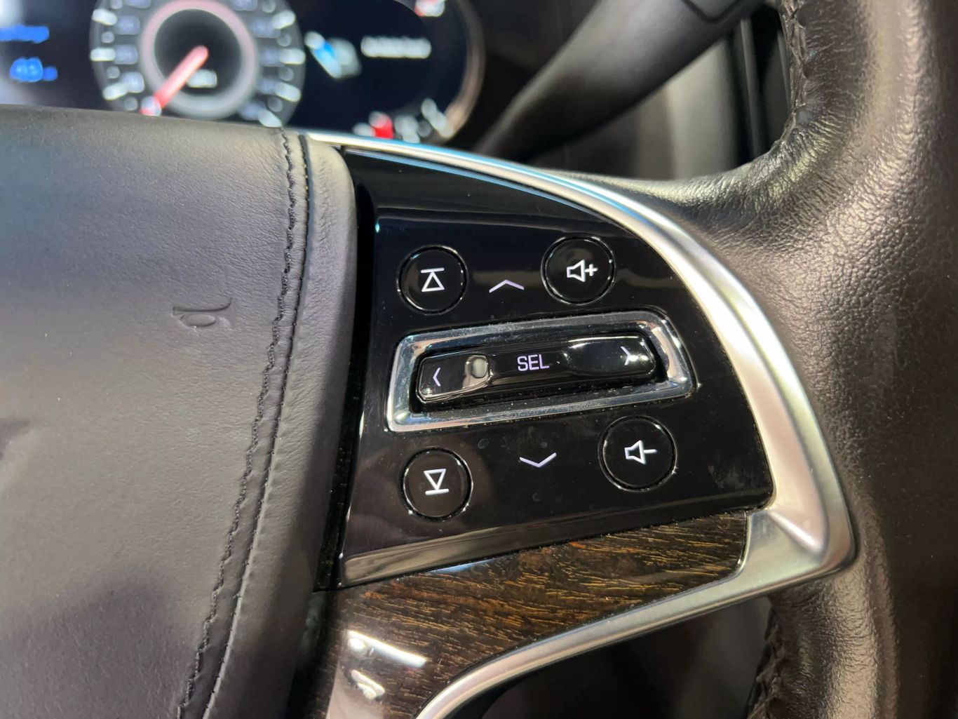 2016 CADILLAC ESCALADE SUV V8, 6.2 LITER PLATINUM SPORT UTILITY 4D