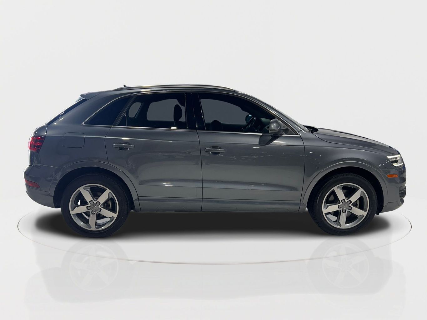 2015 AUDI Q3 SUV 4-CYL, TURBO, 2.0 LITER PREMIUM PLUS SPORT UTILITY 4D