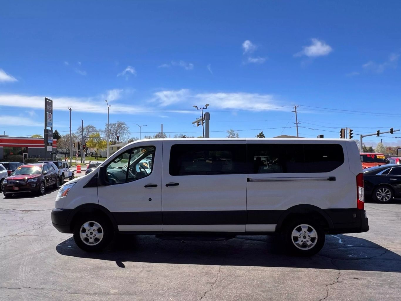 2017 Ford Transit 350 Wagon - Image 7