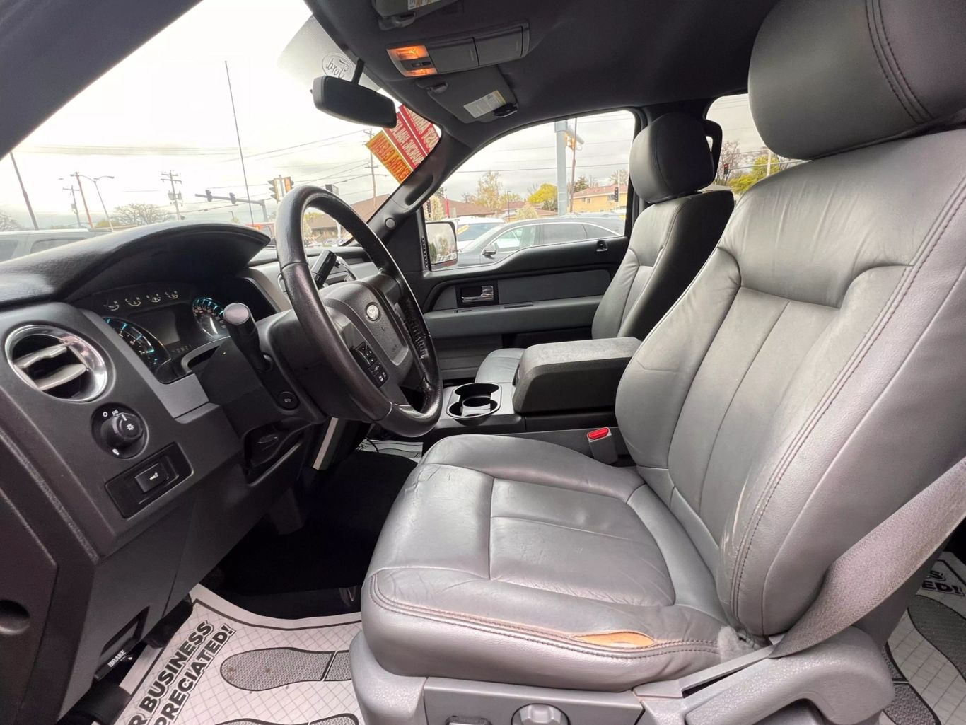 2014 Ford F150 Supercrew Cab - Image 11