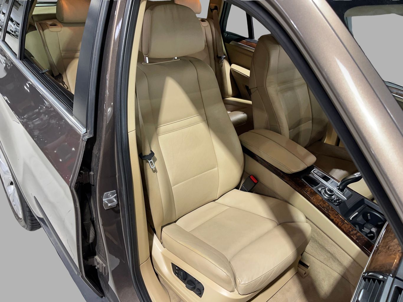 2013 BMW X5 SUV 6-CYL, TURBO, 3.0 LITER XDRIVE35I PREMIUM SPORT UTILITY 4D