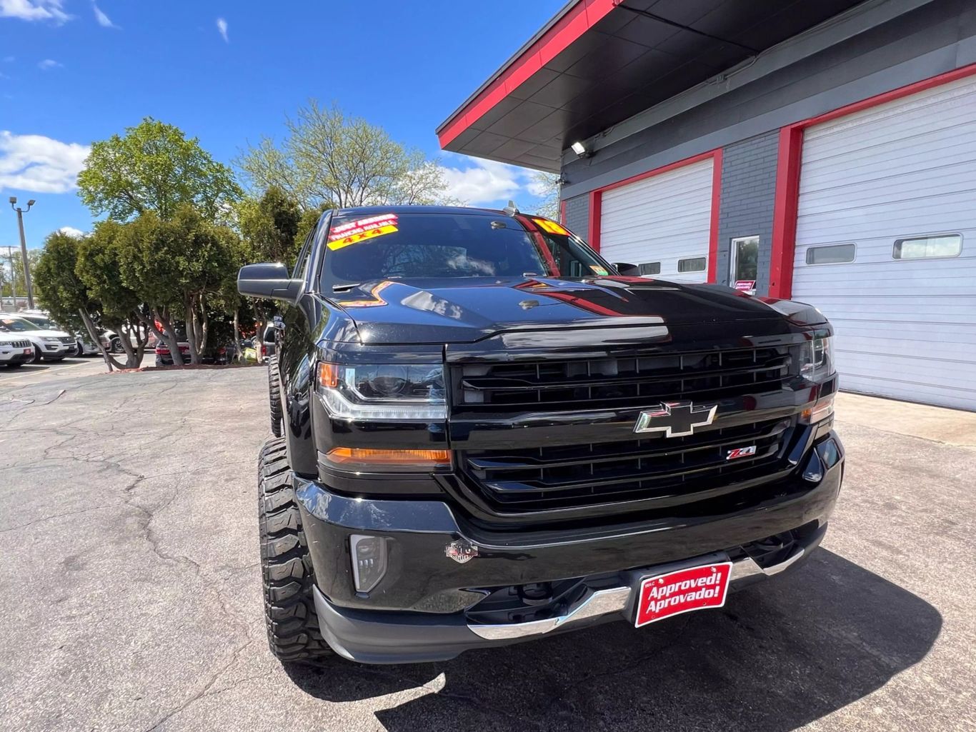 2018 Chevrolet Silverado 1500 Double Cab - Image 3