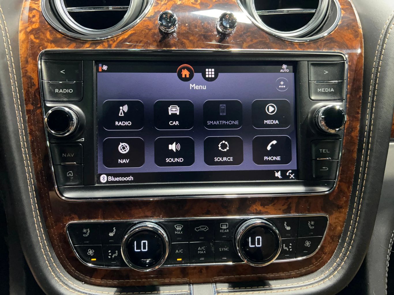 2018 BENTLEY BENTAYGA SEDAN W12, TWIN TURBO, 6.0 LITER W12 SIGNATURE SEDAN 4D