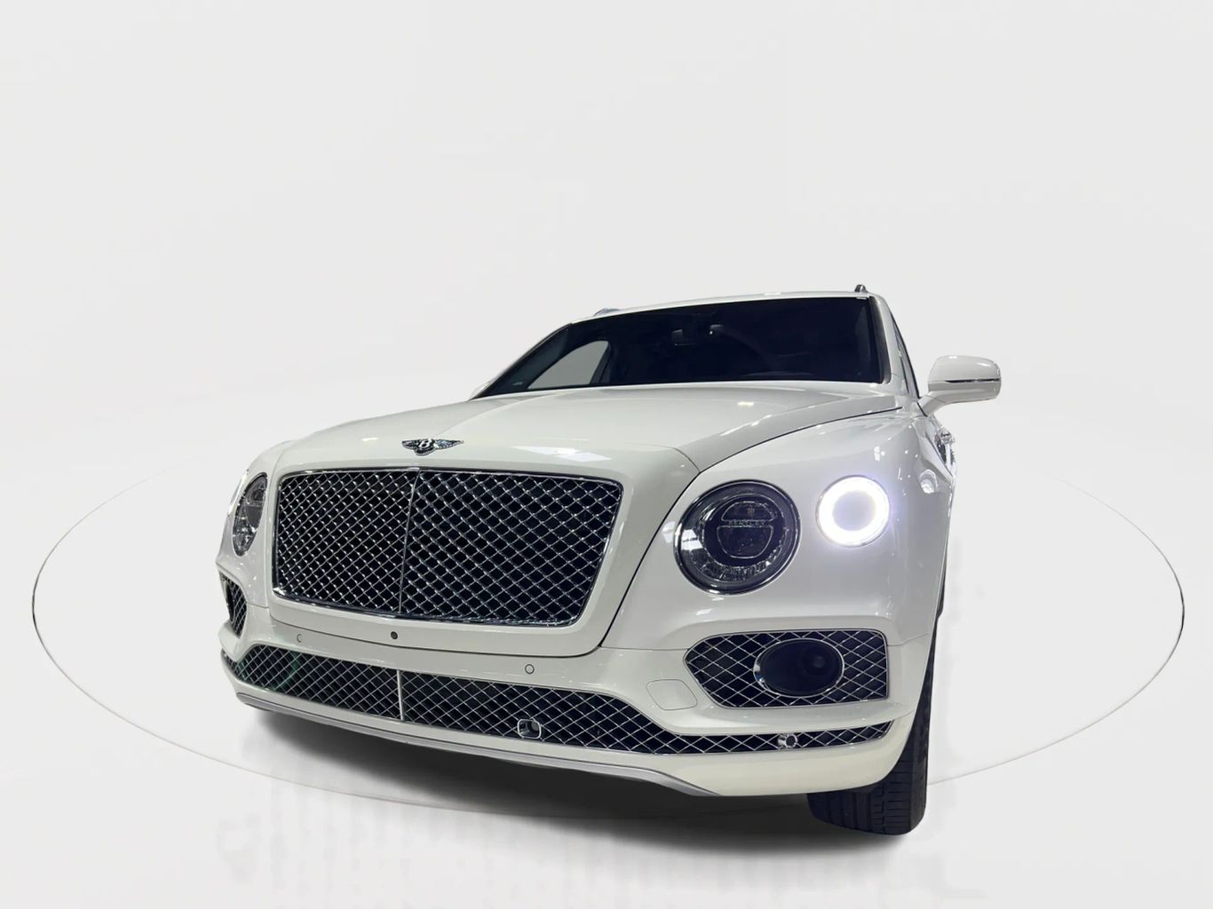2018 BENTLEY BENTAYGA SEDAN W12, TWIN TURBO, 6.0 LITER W12 SIGNATURE SEDAN 4D