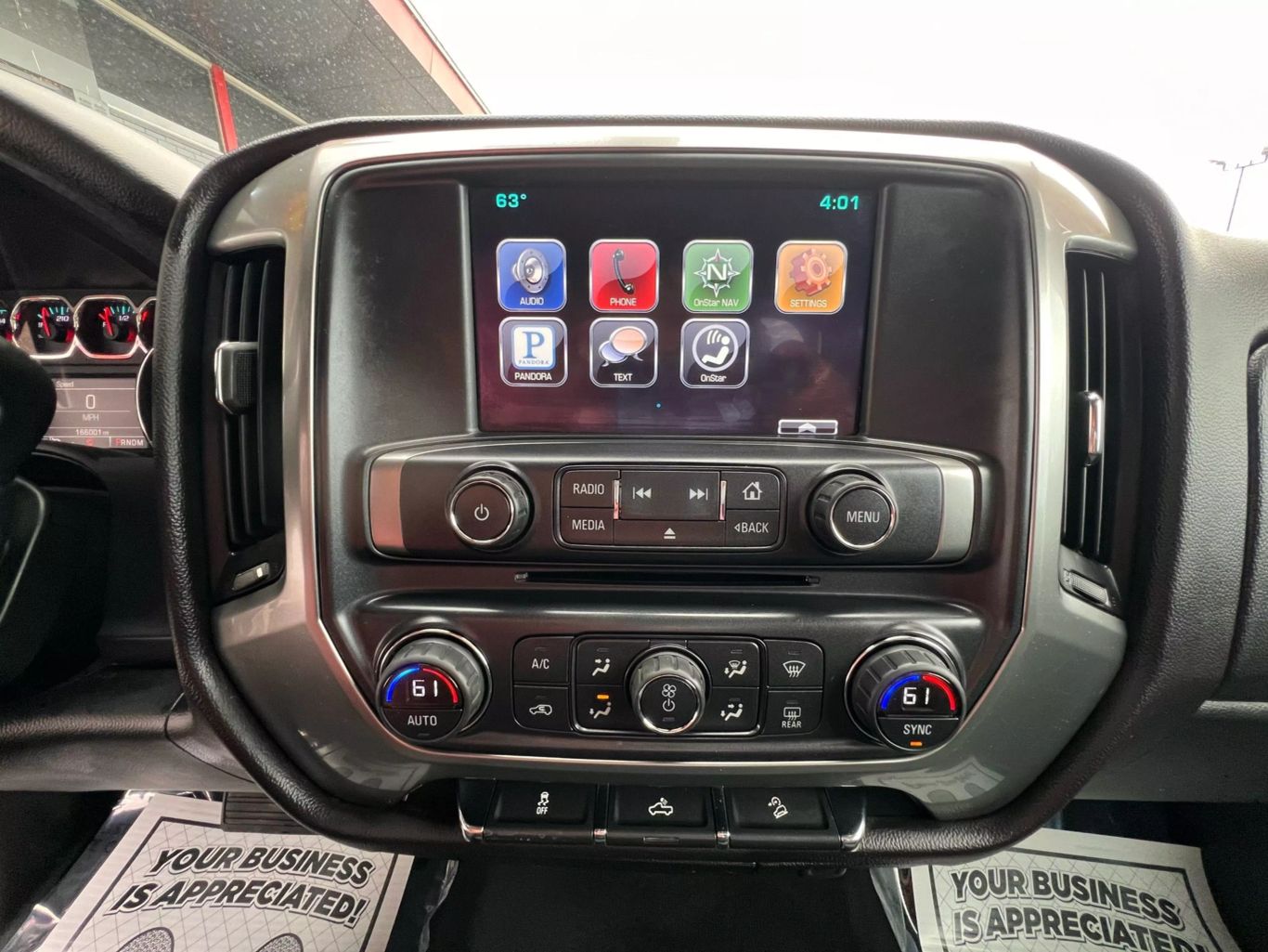 2015 Chevrolet Silverado 1500 Crew Cab - Image 16