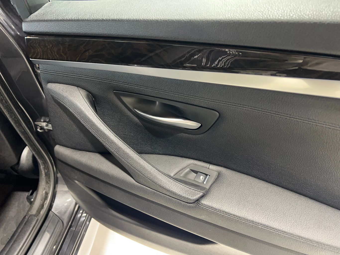2015 BMW 5 SERIES SEDAN 4-CYL, TURBO, 2.0 LITER 528I XDRIVE SEDAN 4D