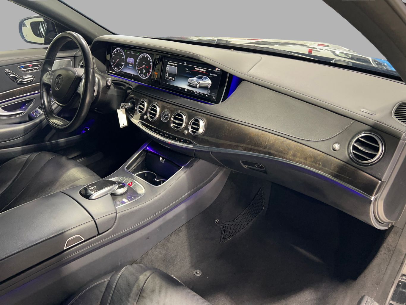 2017 MERCEDES-BENZ S-CLASS SEDAN V8, TWIN TURBO, 4.7 LITER S 550 SEDAN 4D