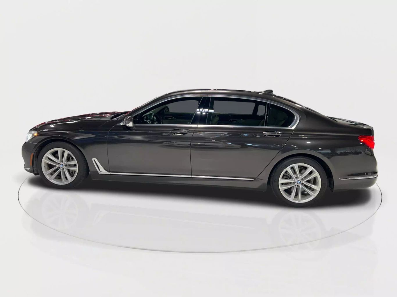 2016 BMW 7 SERIES SEDAN V8, TWIN TURBO, 4.4L 750I SEDAN 4D