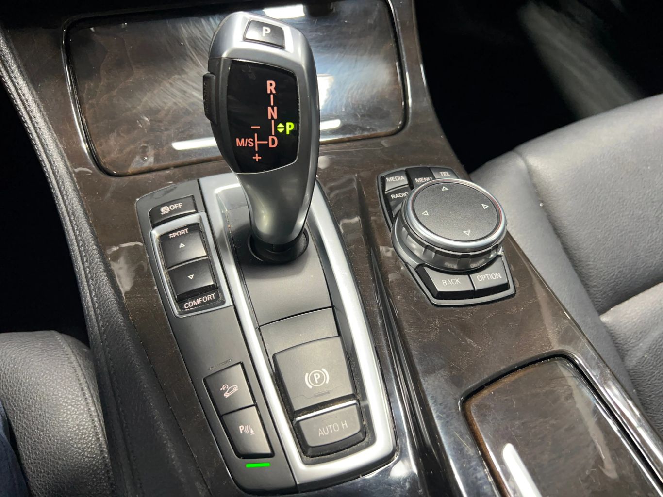 2015 BMW 5 SERIES SEDAN 4-CYL, TURBO, 2.0 LITER 528I XDRIVE SEDAN 4D