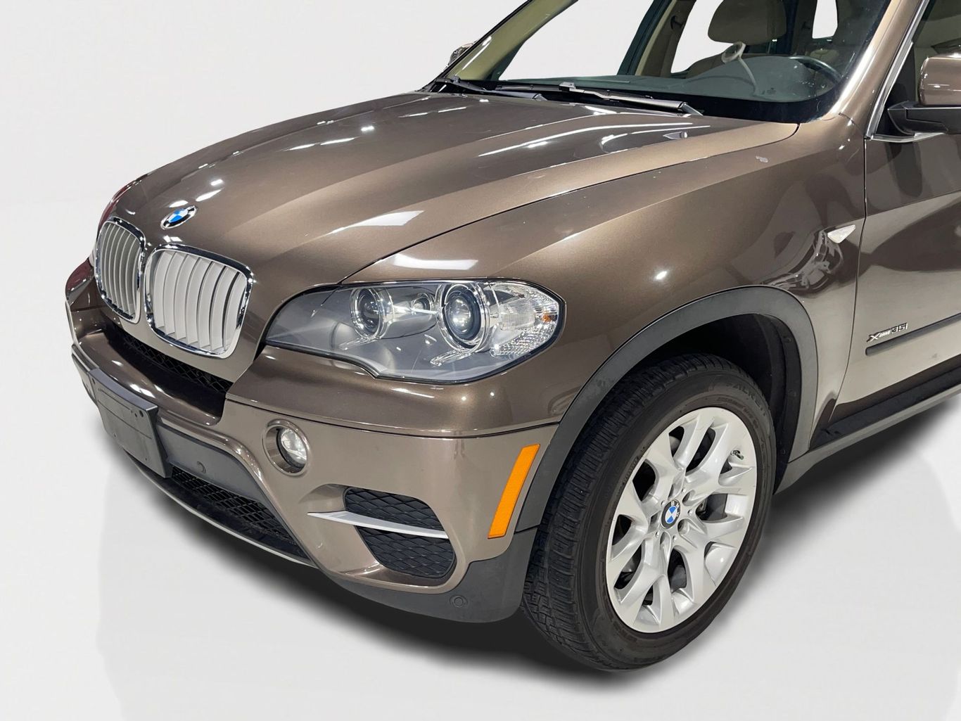 2013 BMW X5 SUV 6-CYL, TURBO, 3.0 LITER XDRIVE35I PREMIUM SPORT UTILITY 4D
