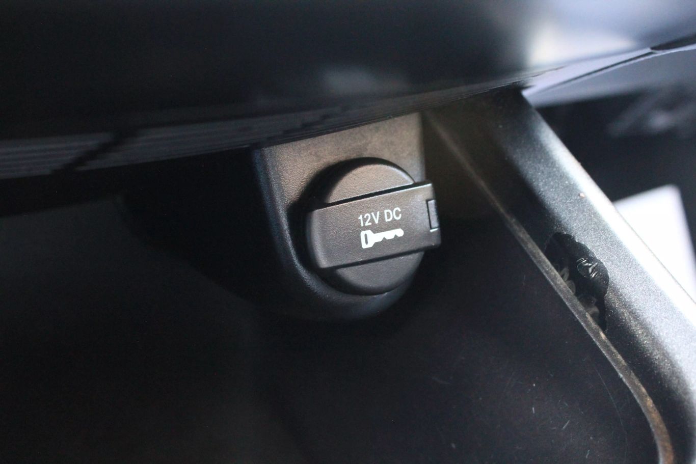 2012 Dodge Journey Se Sport Utility 4d - Image 33