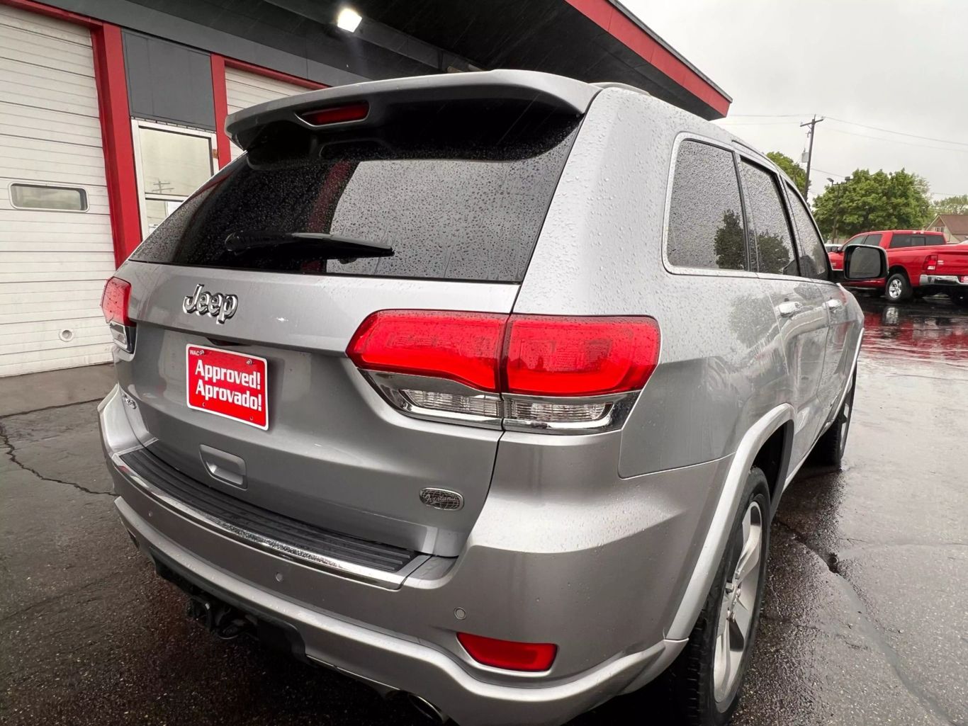 2015 Jeep Grand Cherokee - Image 10