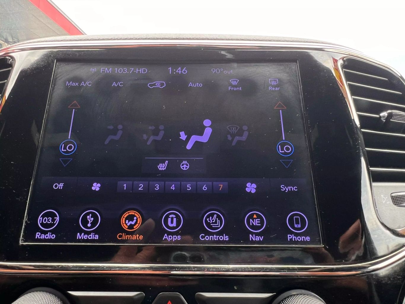 2019 Jeep Grand Cherokee - Image 19