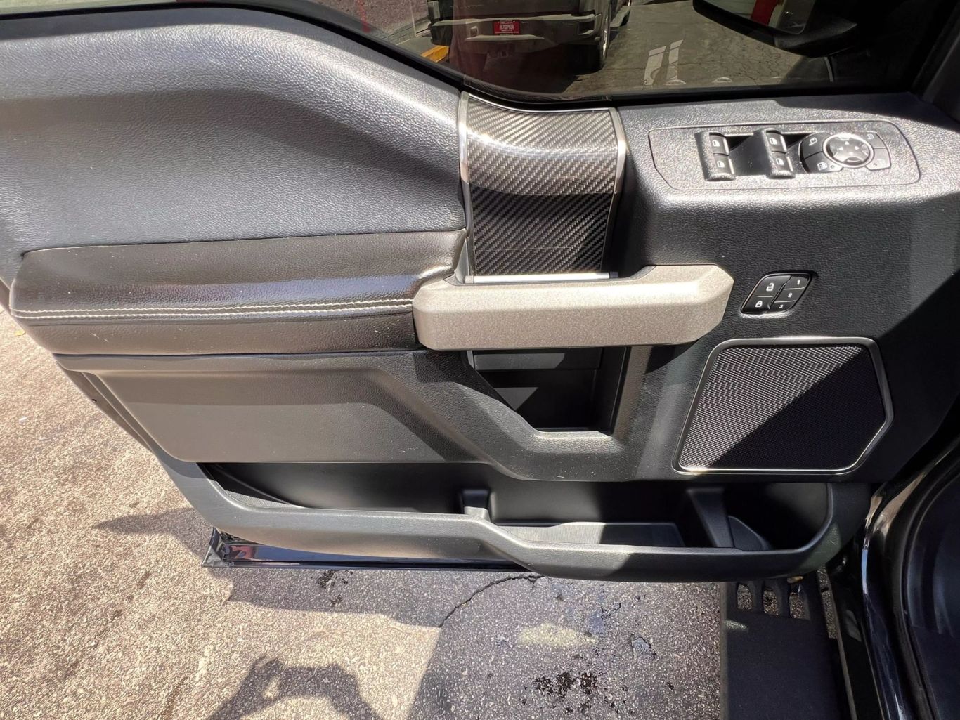 2019 Ford F150 Supercrew Cab - Image 14