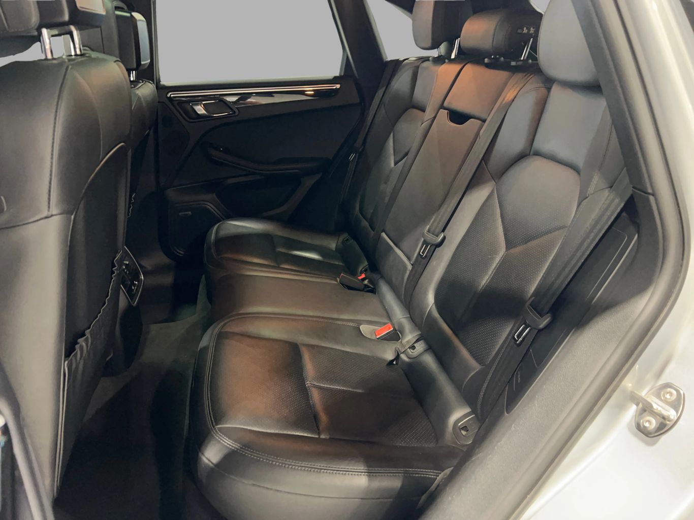 2016 PORSCHE MACAN SUV V6, TWIN TURBO, 3.0 LITER S SPORT UTILITY 4D