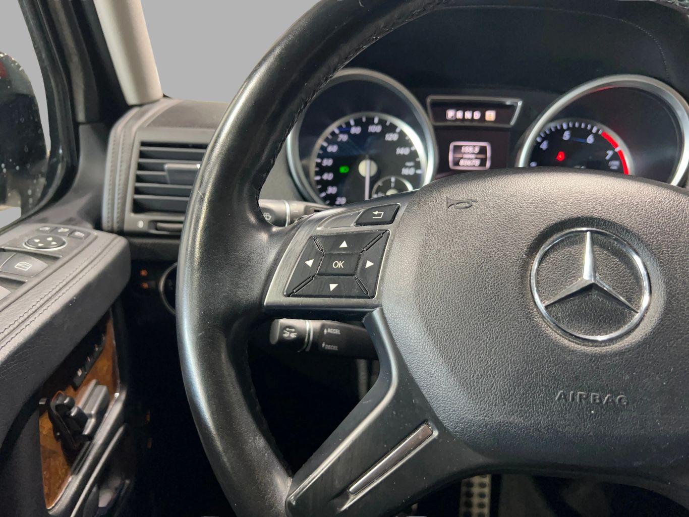 2015 MERCEDES-BENZ G-CLASS SUV V8, 5.5 LITER G 550 SPORT UTILITY 4D