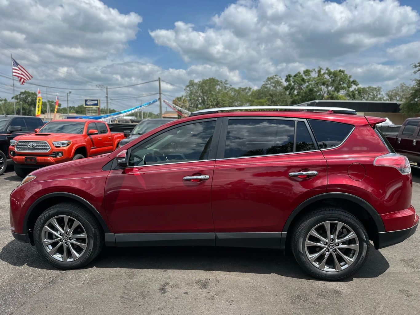 2018 TOYOTA RAV4 SUV 4-CYL, 2.5 LITER LIMITED SPORT UTILITY 4D - Tampa Motor Cars