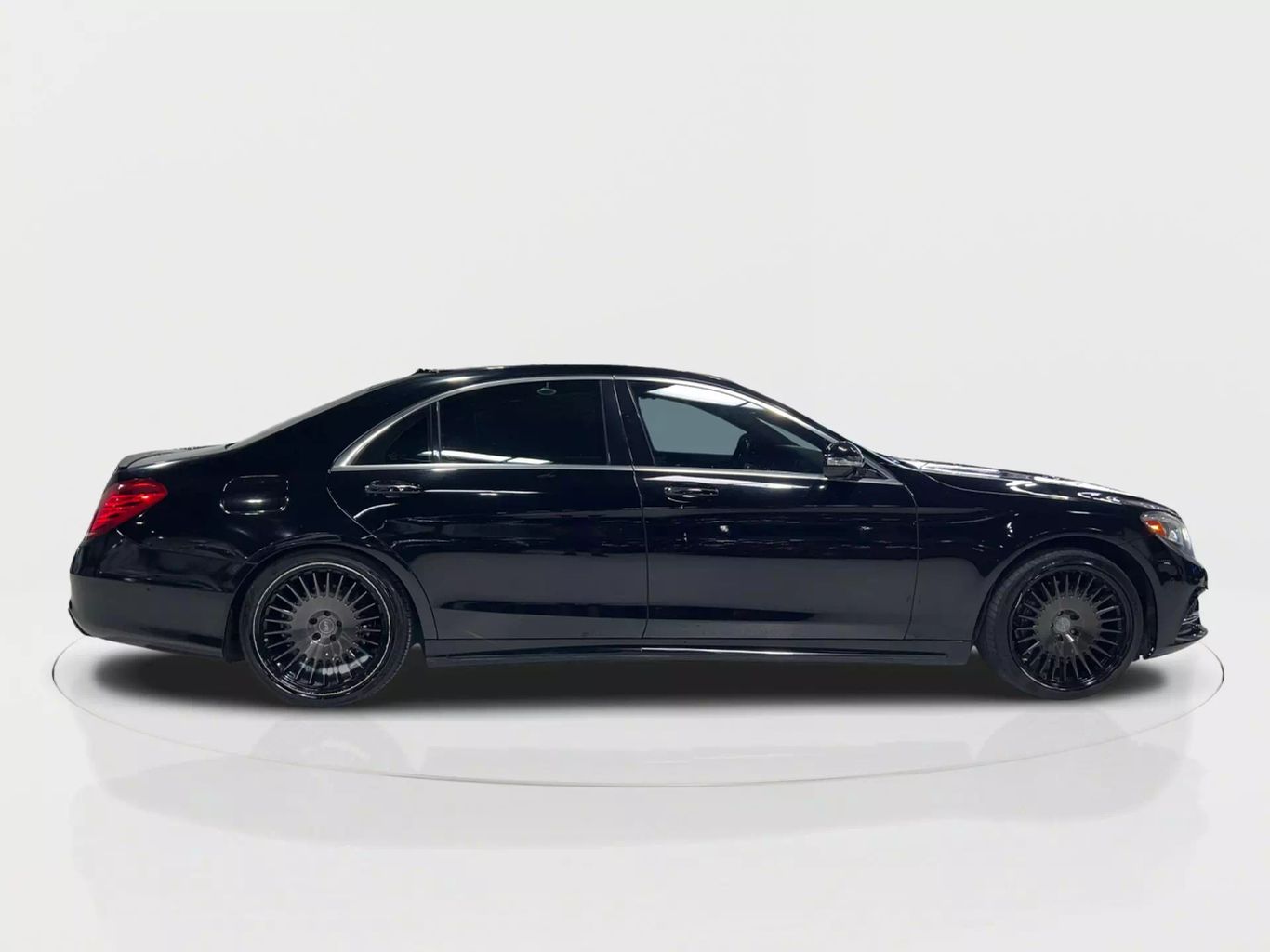 2017 MERCEDES-BENZ S-CLASS SEDAN V8, TWIN TURBO, 4.7 LITER S 550 SEDAN 4D