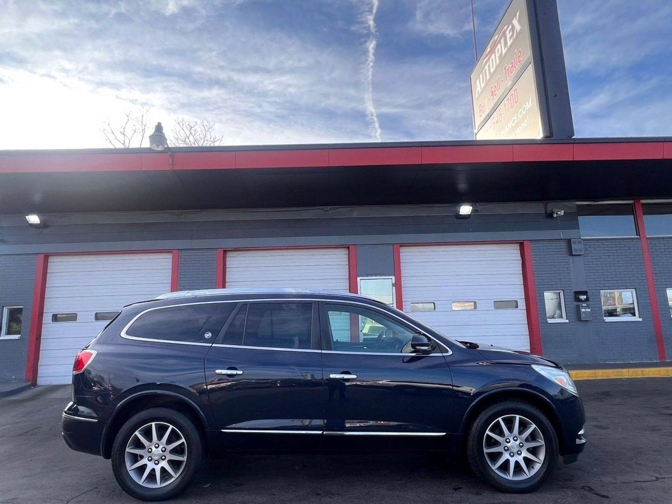 2017 Buick Enclave - Image 1