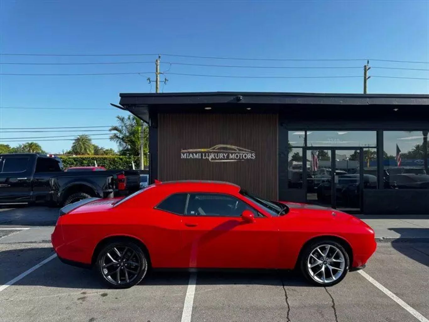 2023 Dodge Challenger SXT's photo