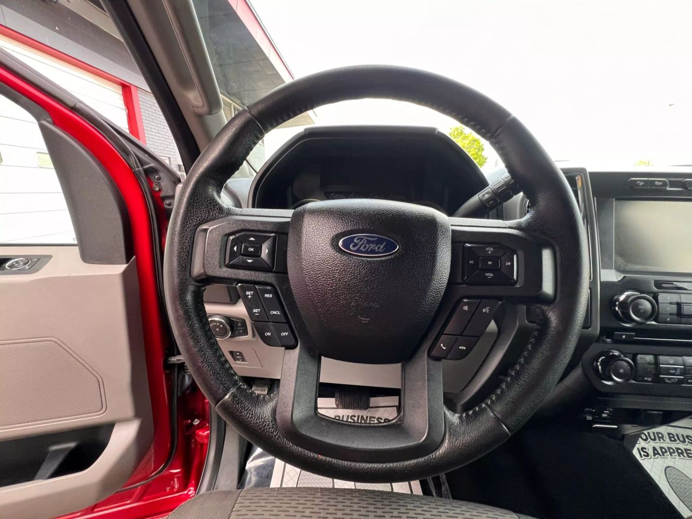 2015 Ford F150 Supercrew Cab - Image 15