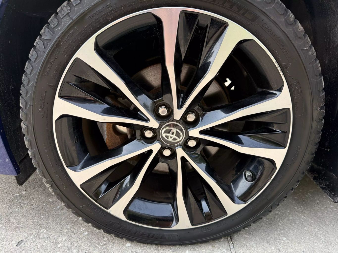 2017 TOYOTA COROLLA SEDAN 4-CYL, 1.8 LITER L SEDAN 4D