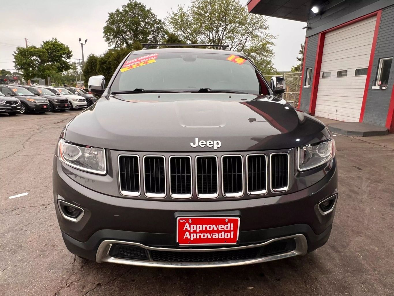 2014 Jeep Grand Cherokee - Image 4