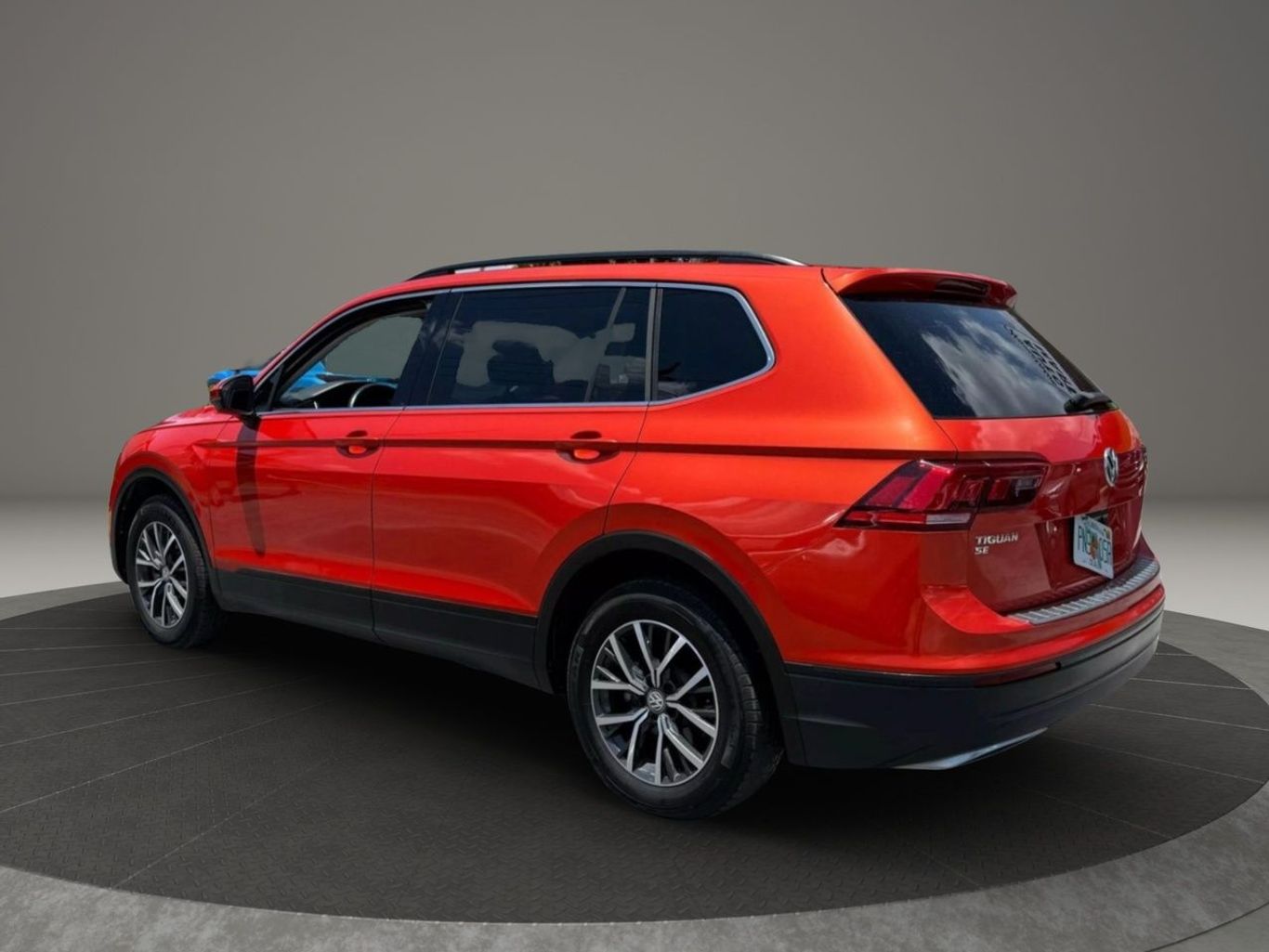 2019 VOLKSWAGEN TIGUAN SUV 4-CYL, TURBO, 2.0 LITER 2.0T SE SPORT UTILITY 4D