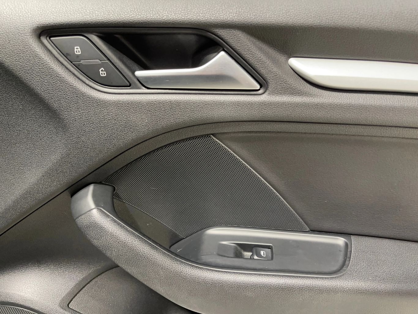 2015 AUDI A3 SEDAN 4-CYL, TURBO, 2.0 LITER 2.0T PREMIUM SEDAN 4D