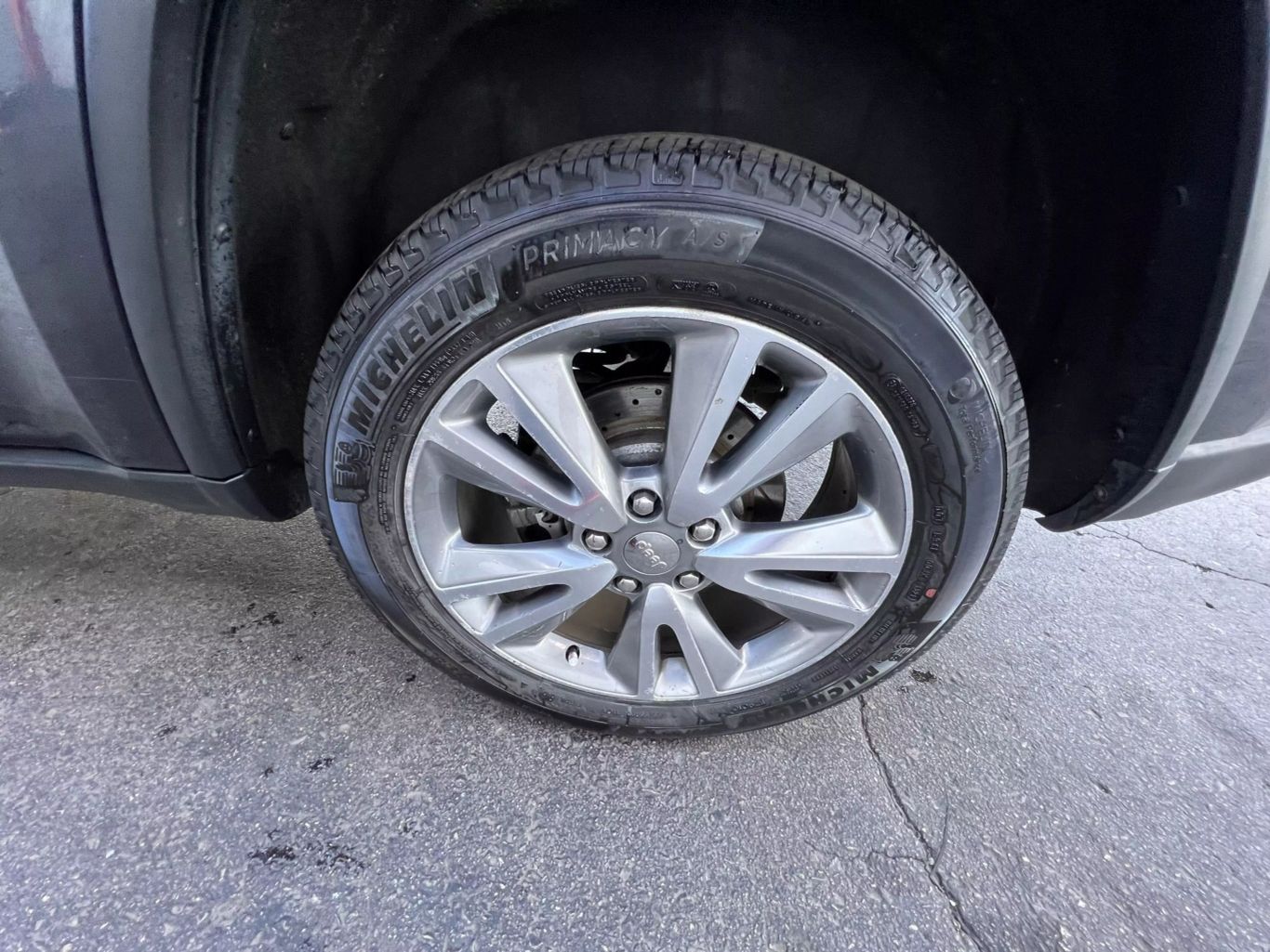 2013 Jeep Grand Cherokee - Image 20