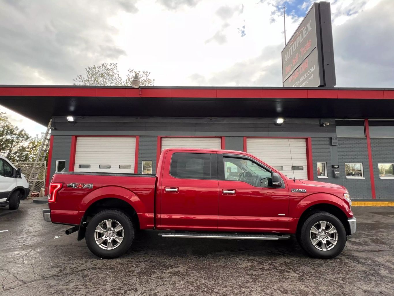 2015 Ford F150 Supercrew Cab - Image 1