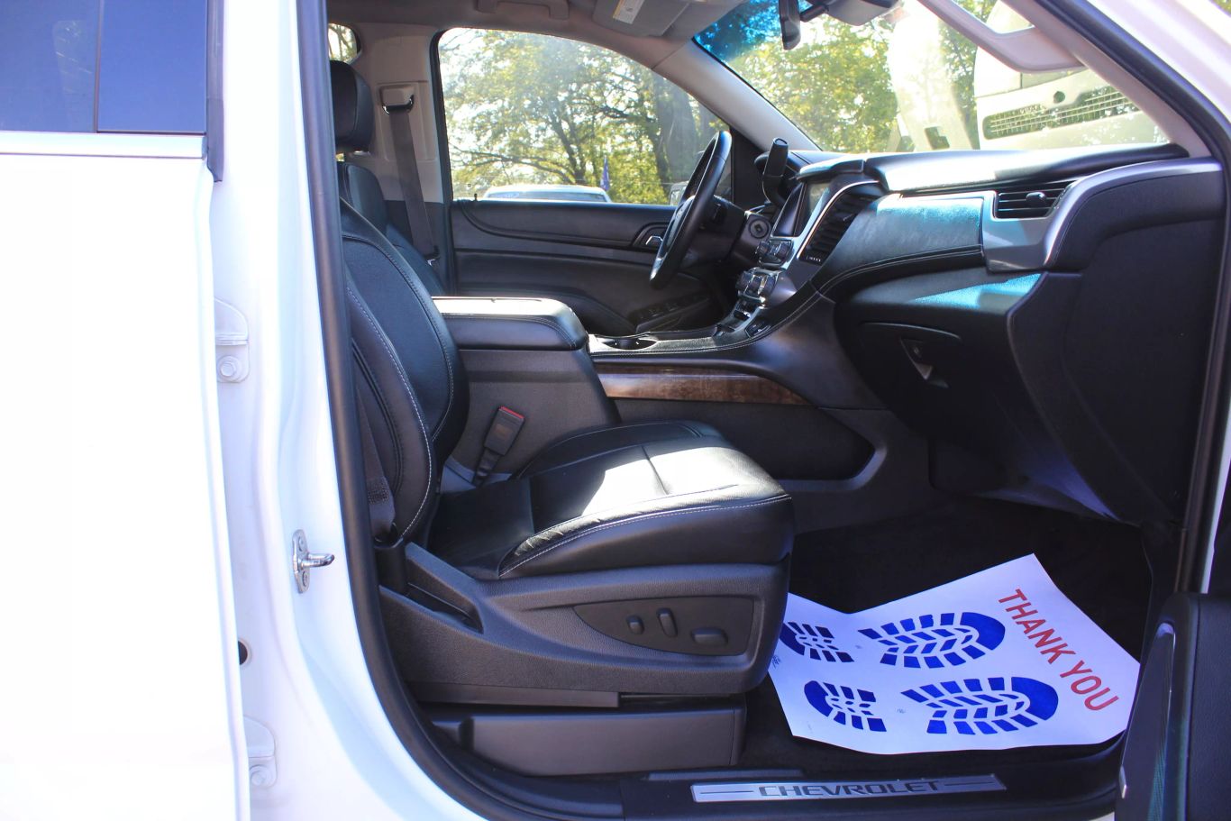 2015 Chevrolet Suburban Lt Sport Utility 4d - Image 21