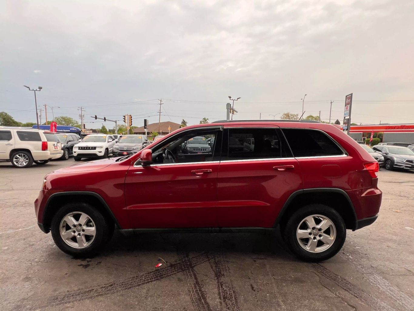 2011 Jeep Grand Cherokee - Image 7