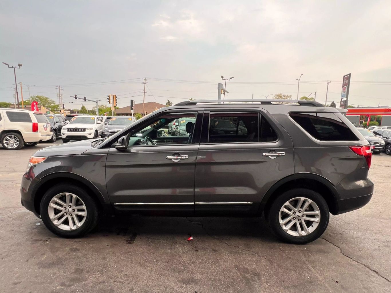 2015 Ford Explorer - Image 7