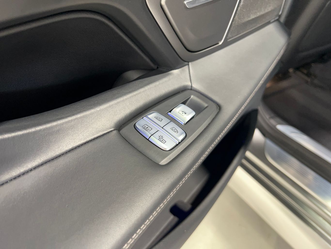 2020 BMW 7 SERIES SEDAN V8, TWIN TURBO, 4.4 LITER 750I XDRIVE SEDAN 4D