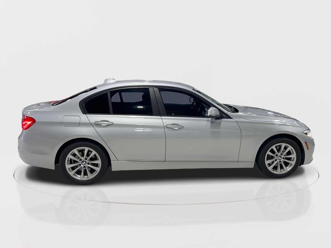 2018 BMW 3 SERIES SEDAN 4-CYL, TURBO, 2.0 LITER 320I SEDAN 4D