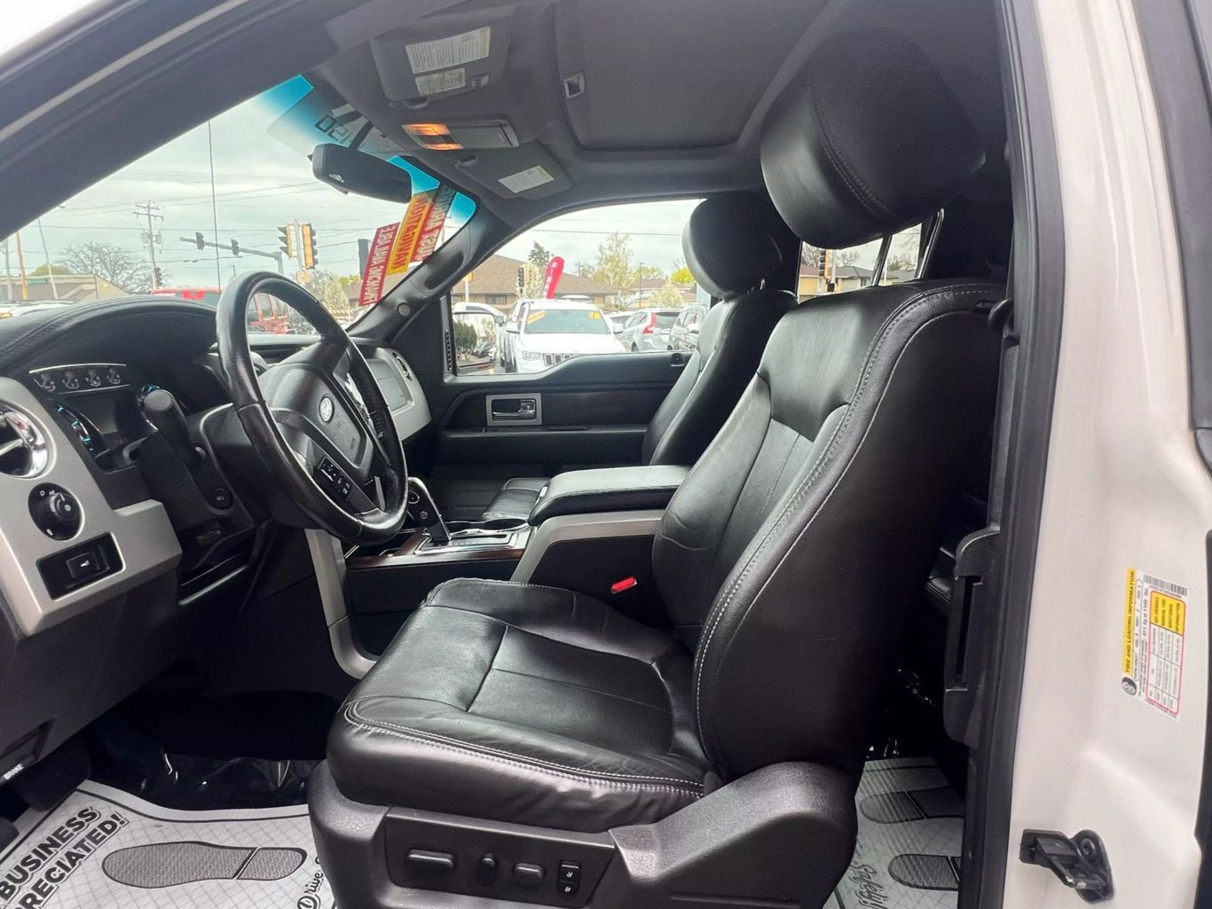 2012 Ford F150 Super Cab - Image 11