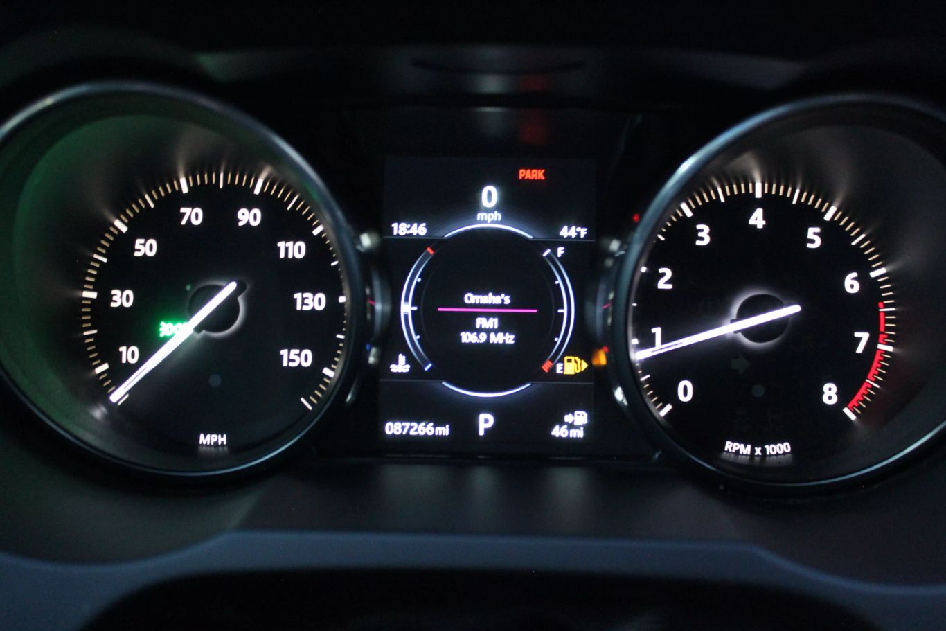 2016 Land Rover Range Rover Evoque Se Sport Utility 4d - Image 35