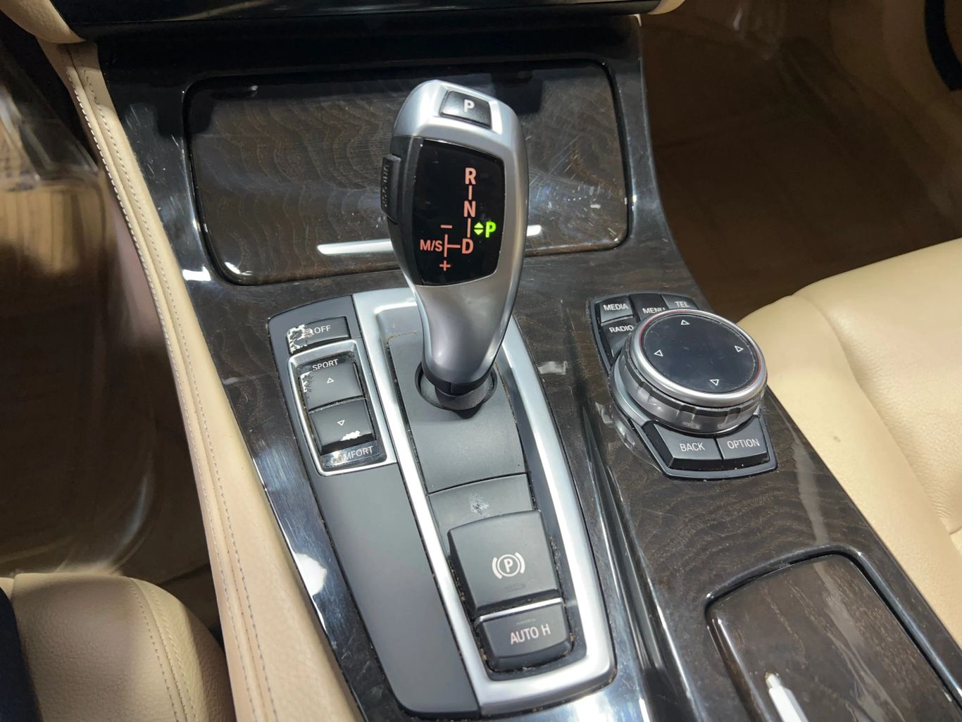 2014 BMW 5 SERIES SEDAN 4-CYL, TURBO, 2.0 LITER 528I SEDAN 4D