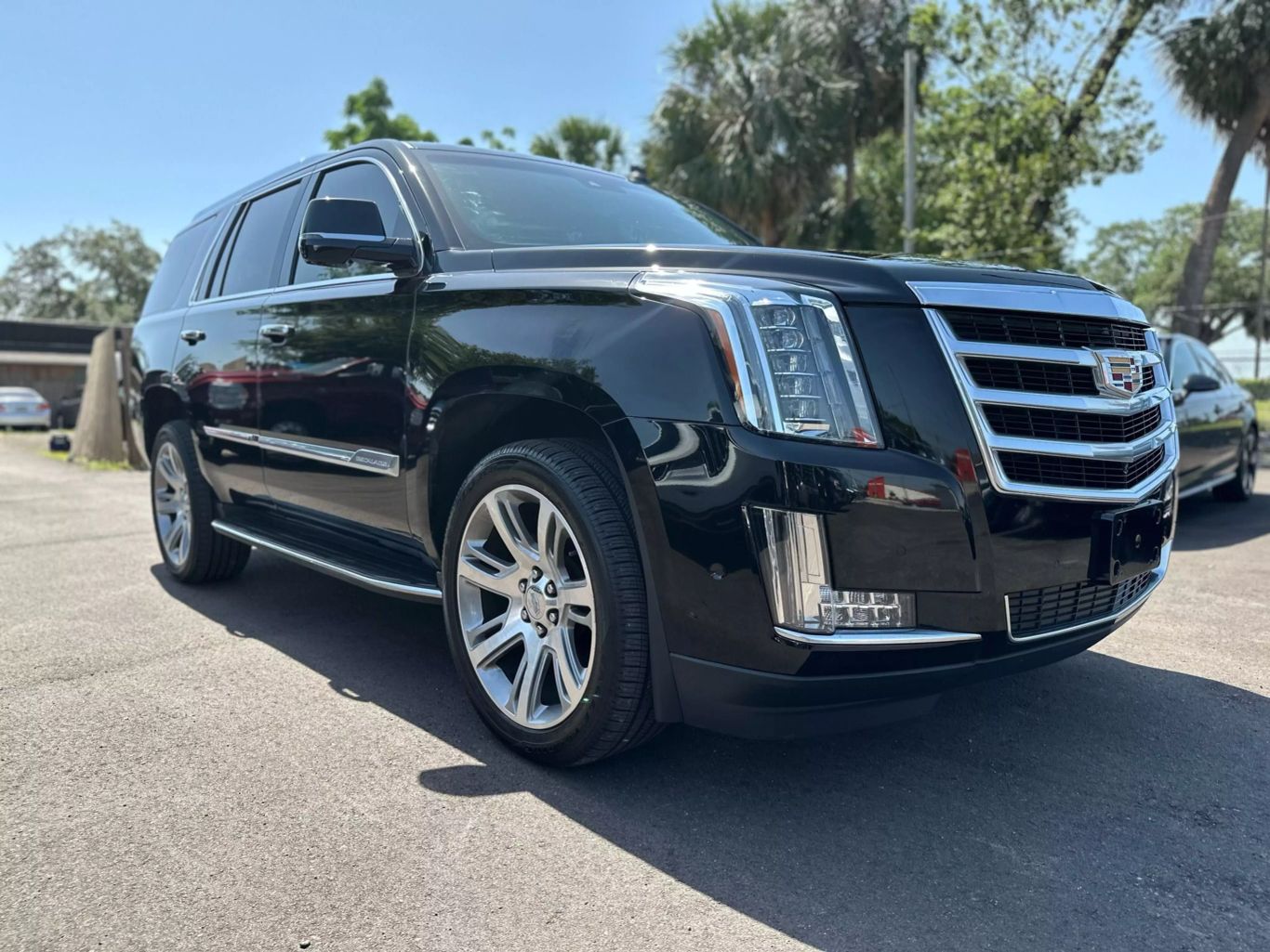 2017 CADILLAC ESCALADE SUV V8, 6.2 LITER LUXURY SPORT UTILITY 4D - Tampa Motor Cars