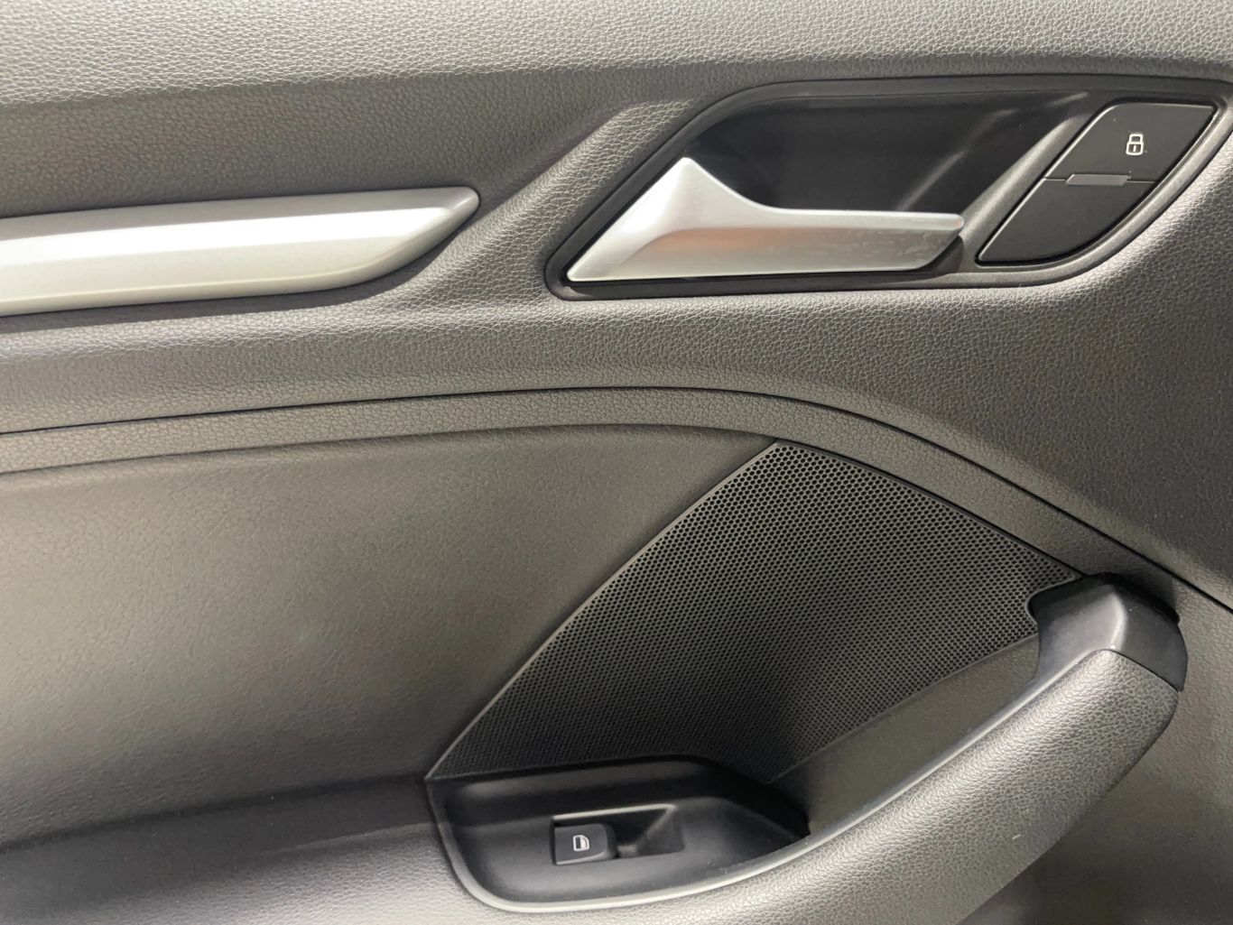 2015 AUDI A3 SEDAN 4-CYL, TURBO, 2.0 LITER 2.0T PREMIUM SEDAN 4D