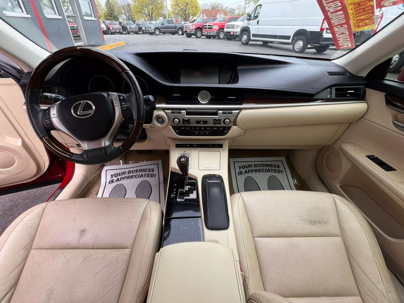 2014 Lexus Es - Image 14