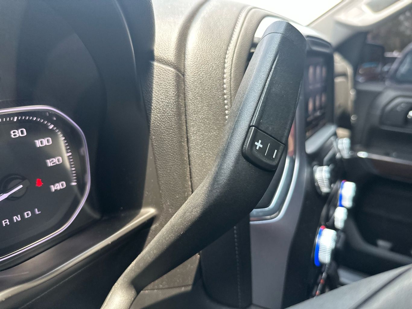 2020 GMC SIERRA 1500 CREW CAB PICKUP V8, ECOTEC3, DFM, 5.3 LITER SLT PICKUP 4D 5 3/4 FT - Tampa Motor Cars