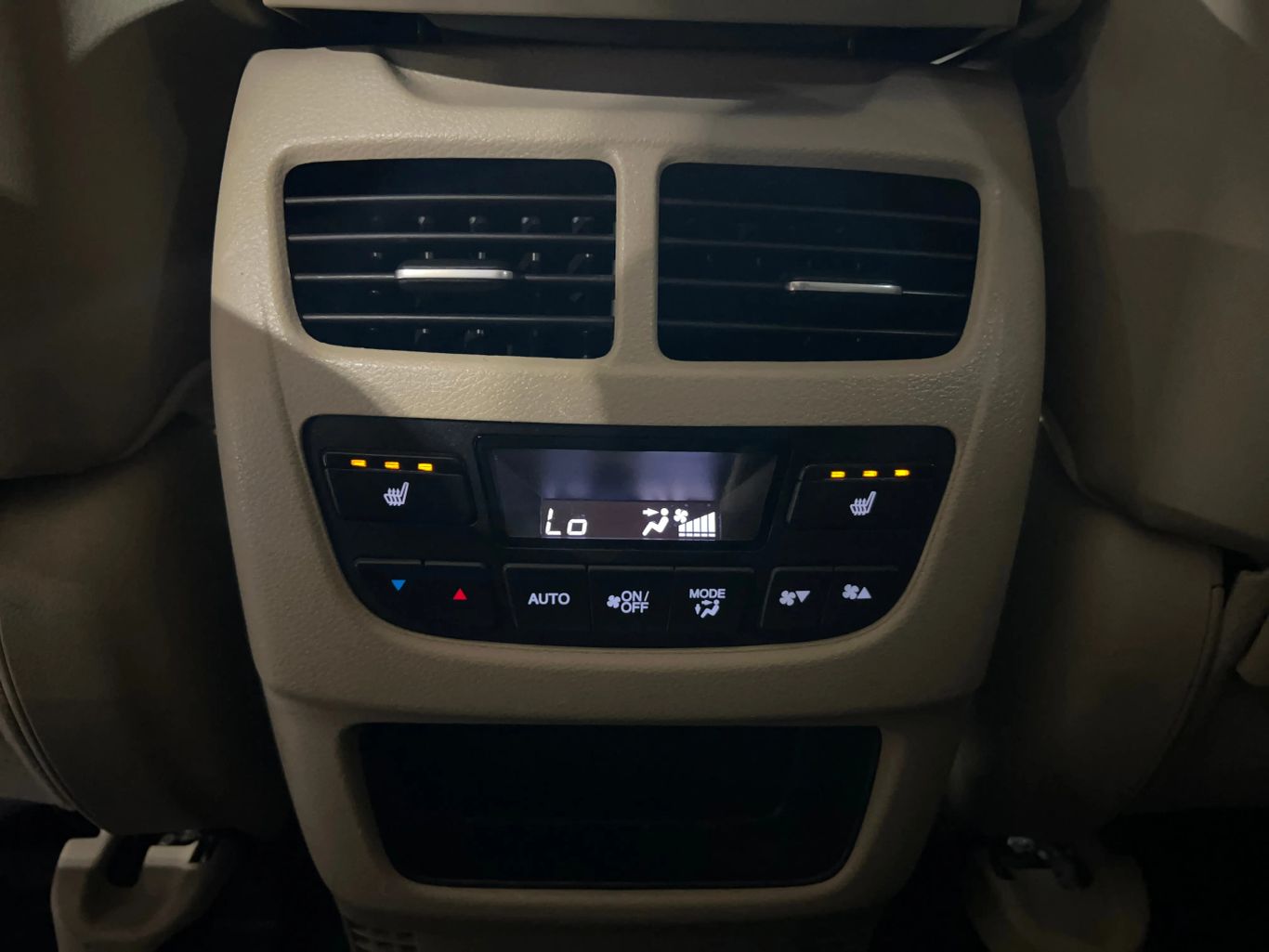 2016 ACURA MDX SUV V6, I-VTEC, 3.5 LITER SH-AWD SPORT UTILITY 4D