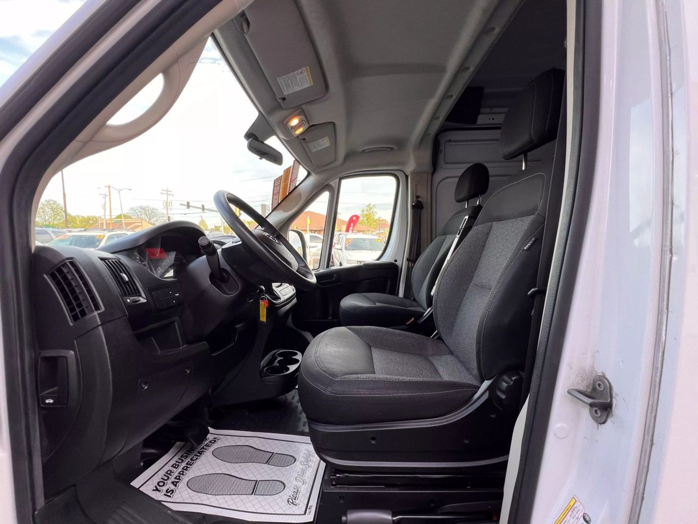 2021 Ram Promaster Cargo Van - Image 11