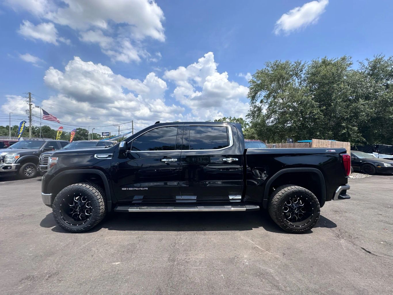 2020 GMC SIERRA 1500 CREW CAB PICKUP V8, ECOTEC3, DFM, 5.3 LITER SLT PICKUP 4D 5 3/4 FT - Tampa Motor Cars