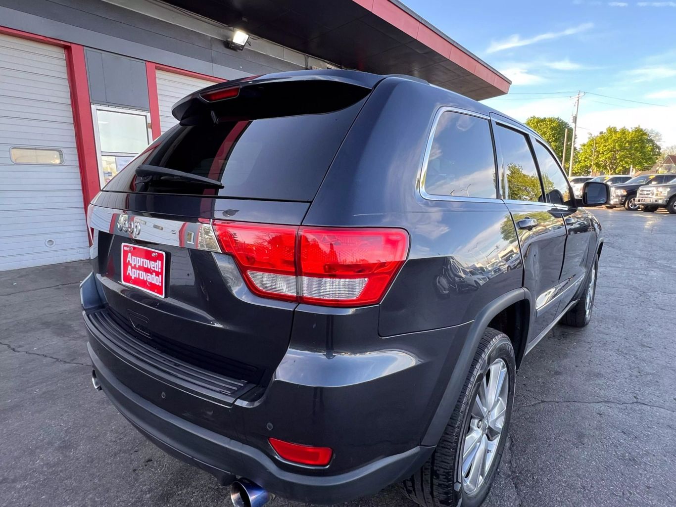 2013 Jeep Grand Cherokee - Image 10