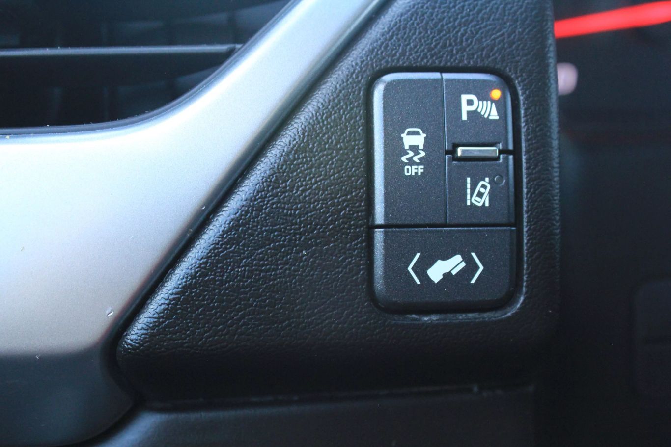 2015 Chevrolet Suburban Lt Sport Utility 4d - Image 37
