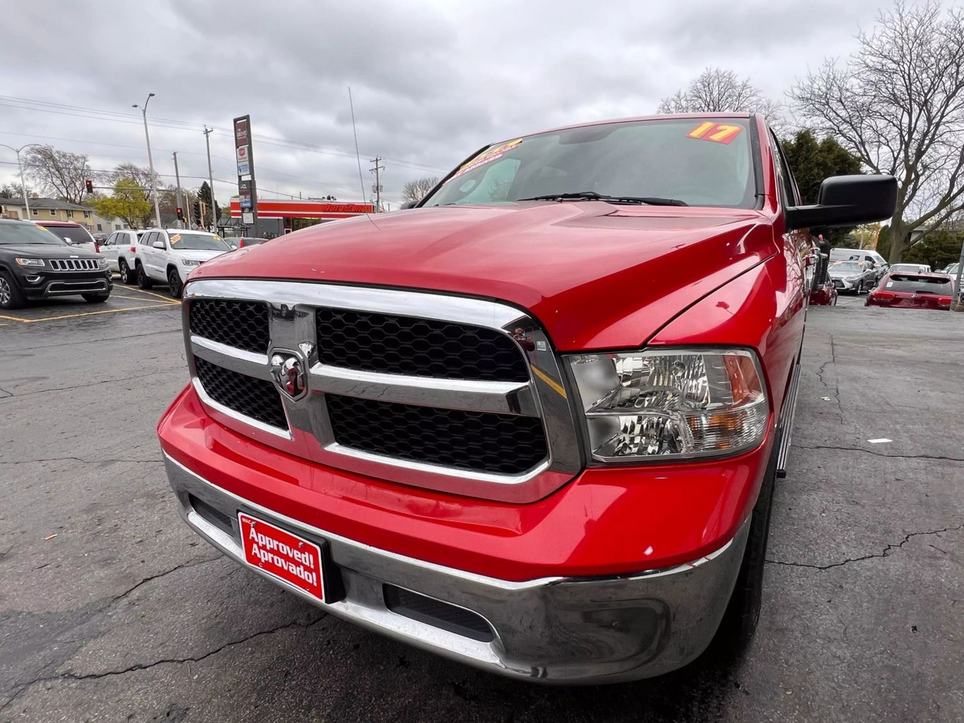 2017 Ram 1500 Crew Cab - Image 5
