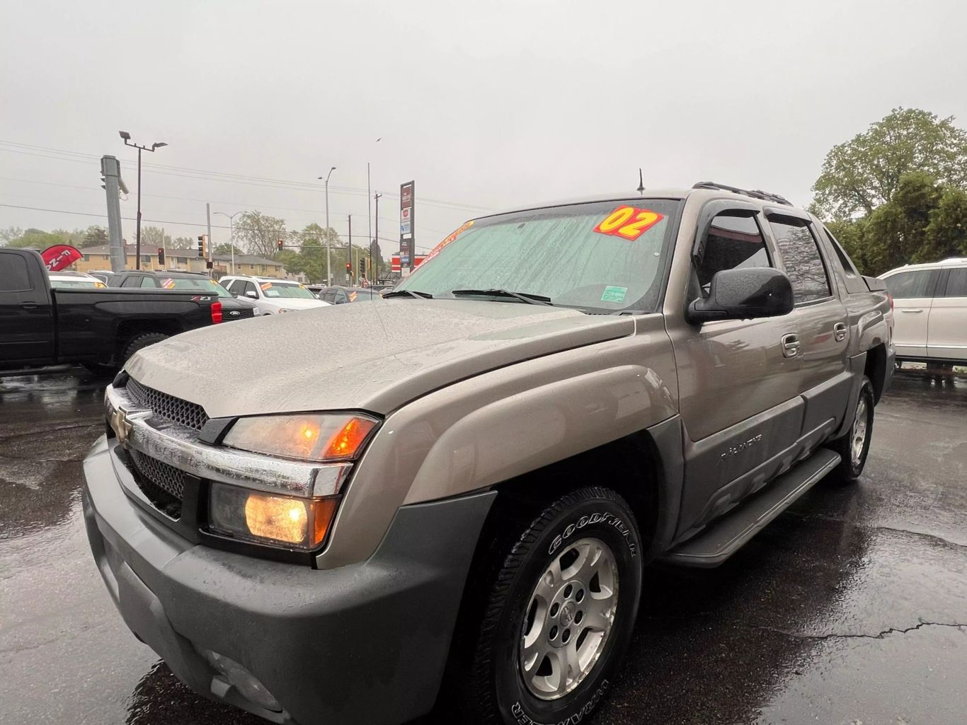 2002 Chevrolet Avalanche 1500 - Image 6